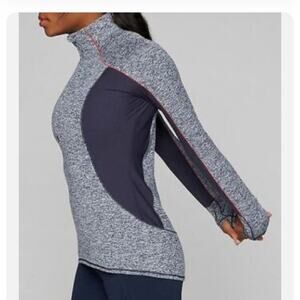 Athleta Running Wild Quarter-Zip Light Weight Long Sleeve Pullover Size Medium